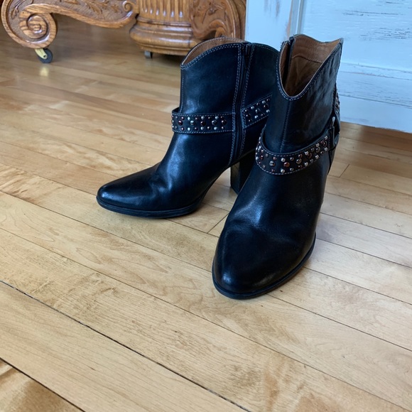 Sofft Shoes - Sofft Black Ankle Bootie with Studs